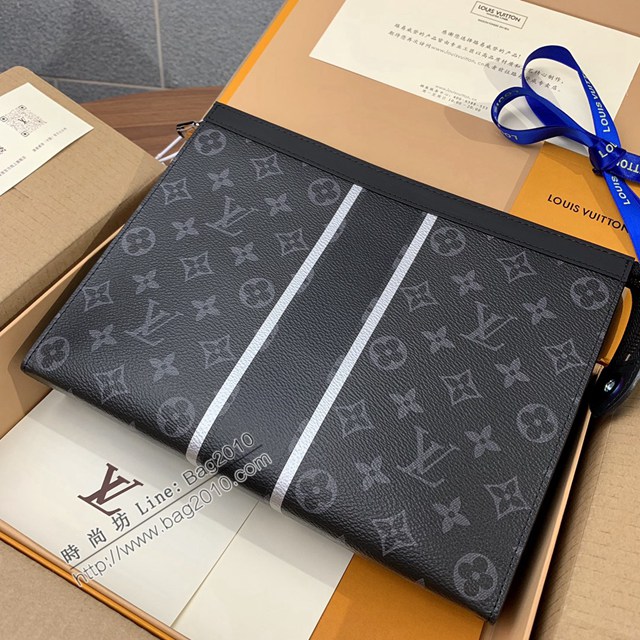 LV專櫃2023新款升級版男士手包 M64440條紋 路易威登Pochette Voyage中號手袋手拿包 dn1022